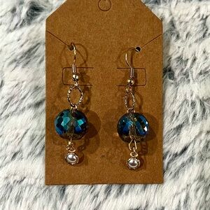 Elegant Blue and Gold Dangle Earrings